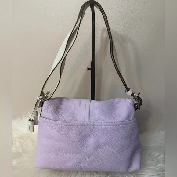 Vintage Coach Lavender Hampton  Convertible Shoulder Bag/ Hand bag # F10685 - Picture 3 of 15